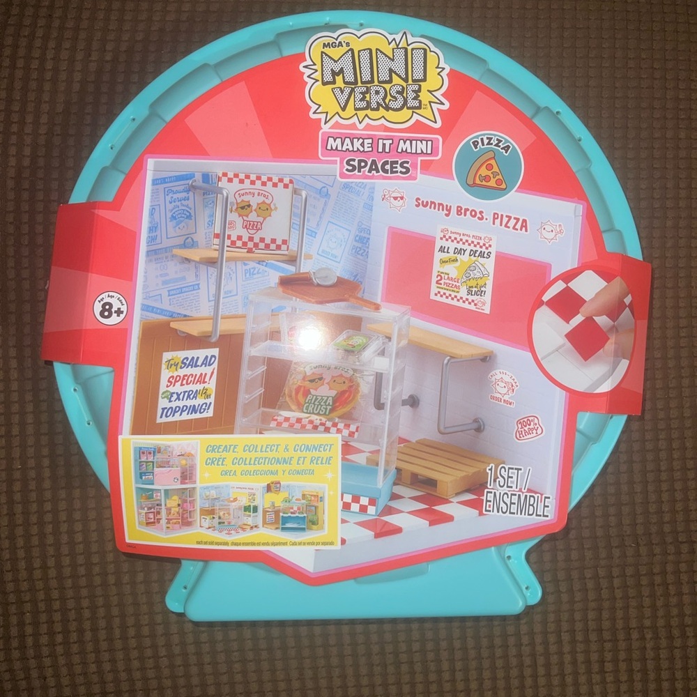 Mini Verse Make It Mini Spaces - Pizza Shop Playset - Turquoise & Red